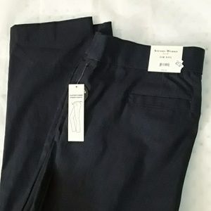 NEW STUDIO WORKS SIZE 16W PANTS SLIMMING